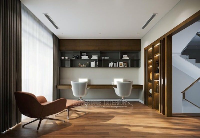 Nhà có một phòng học đẹp và đơn giản, phù hợp với nhu cầu của hai người.